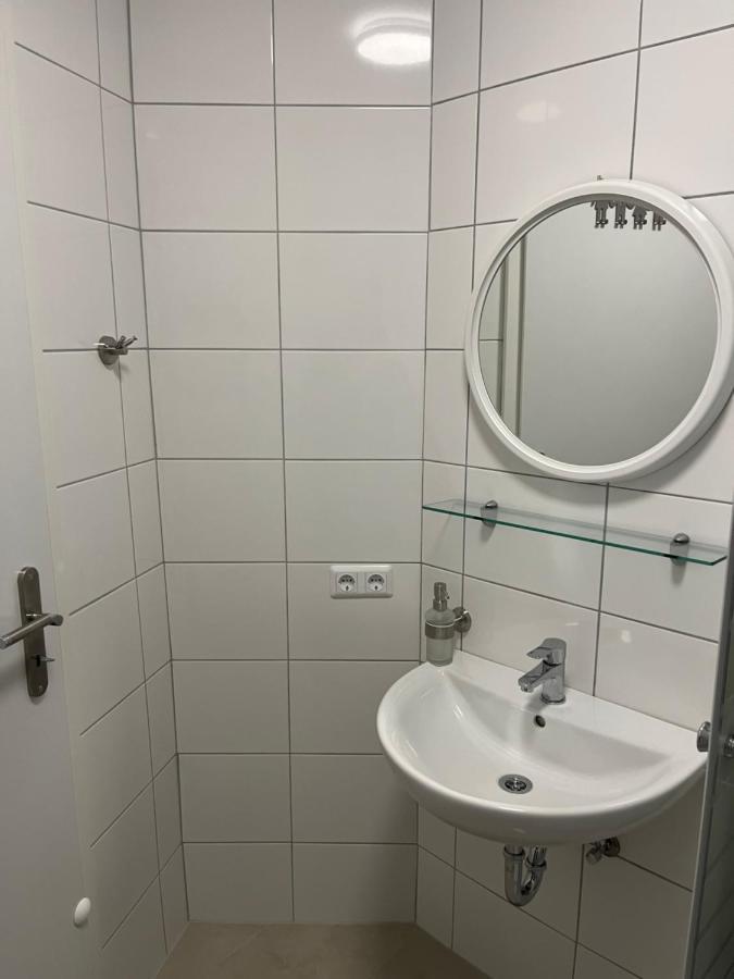 Uebernachtung By Tag Apartment Kassel Exterior photo