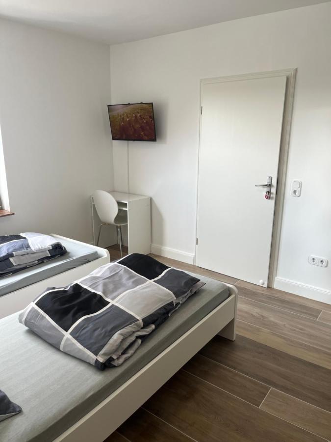 Uebernachtung By Tag Apartment Kassel Exterior photo